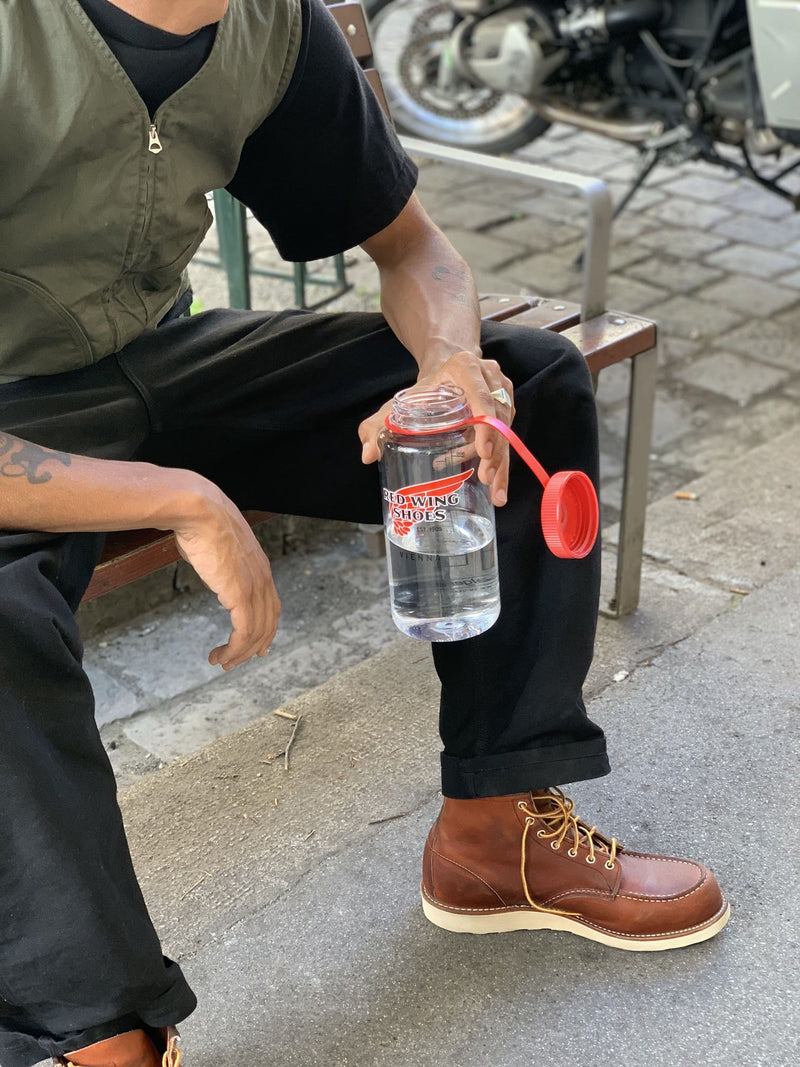 Nalgene-x-Red-Wing-Bottle_1