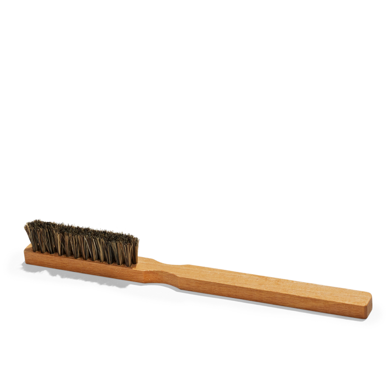 red-wing-98001-welt-brush
