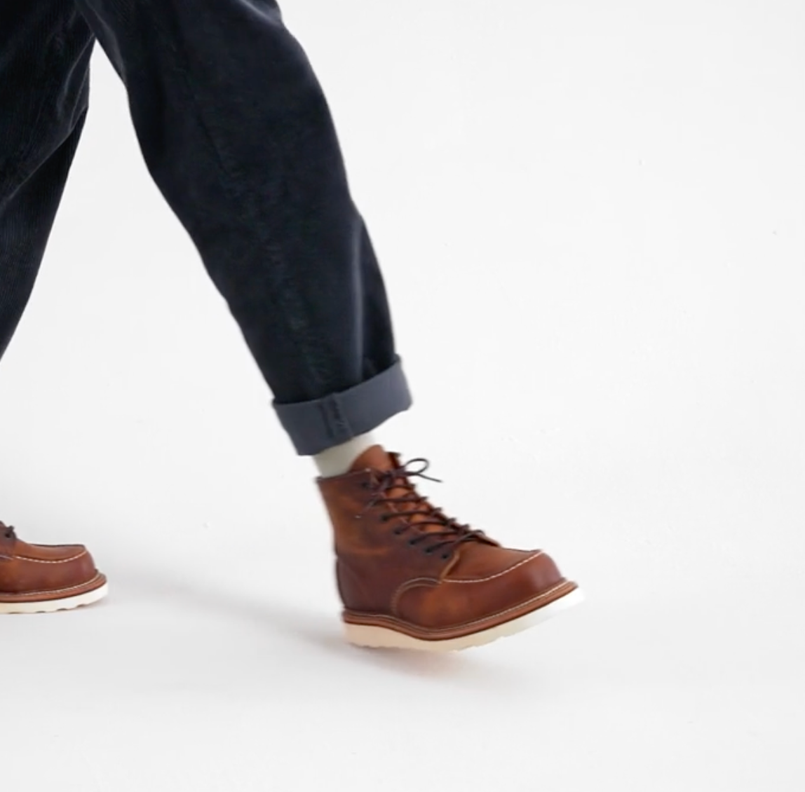 Red Wing 1907 Moc Toe Copper Rough & Tough Herren Schuhe