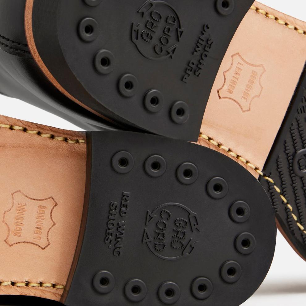 Red Wing 9423 Beckman Black Excalibur Vibram Sohle Detail