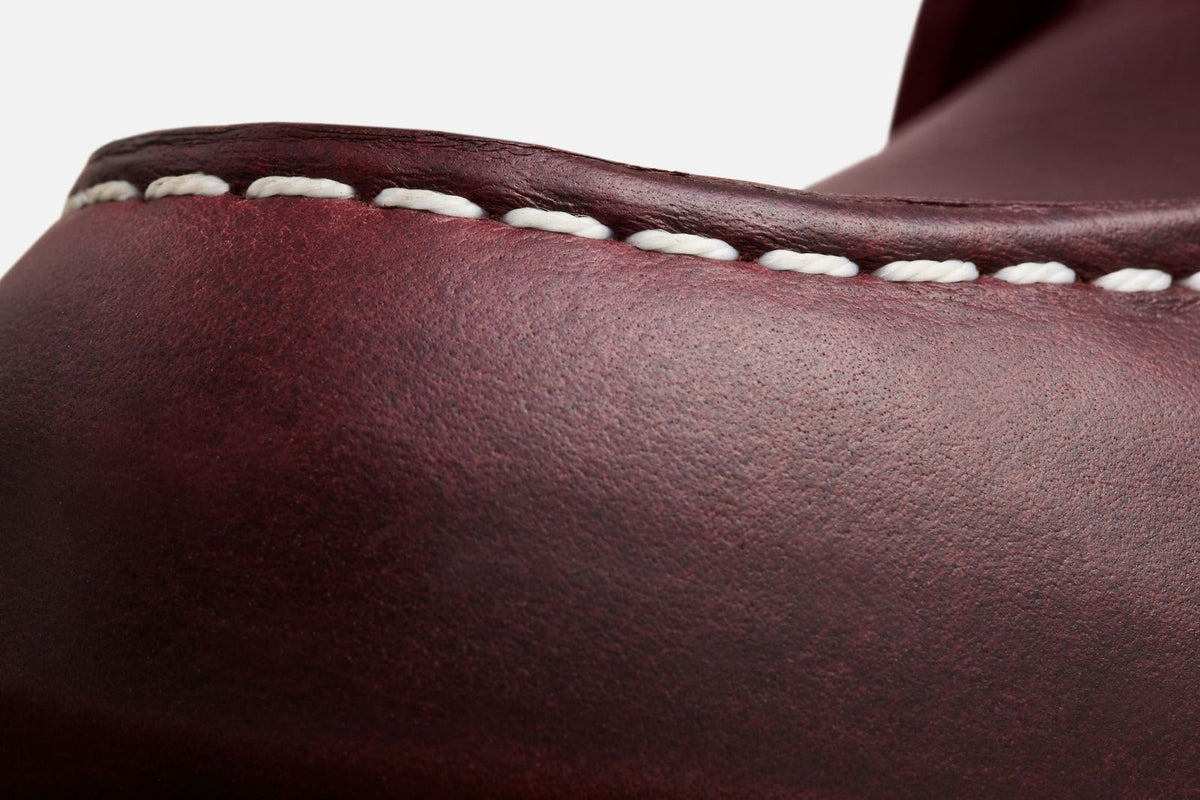 red-wing-classic-moc-8847-black-cherry_4