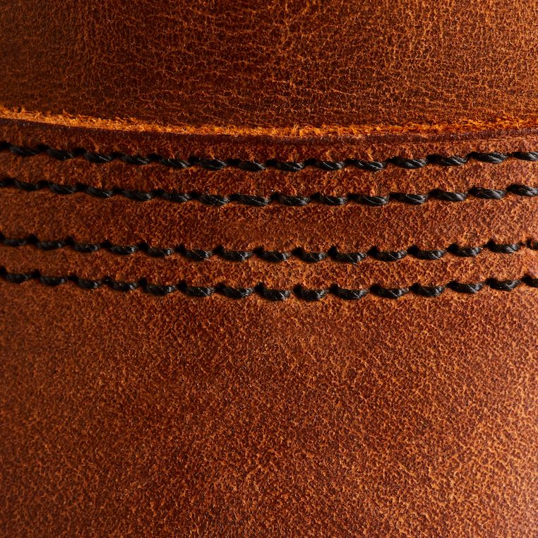 Red Wing 8085 Iron Ranger Copper Rough & Tough Detail Naht