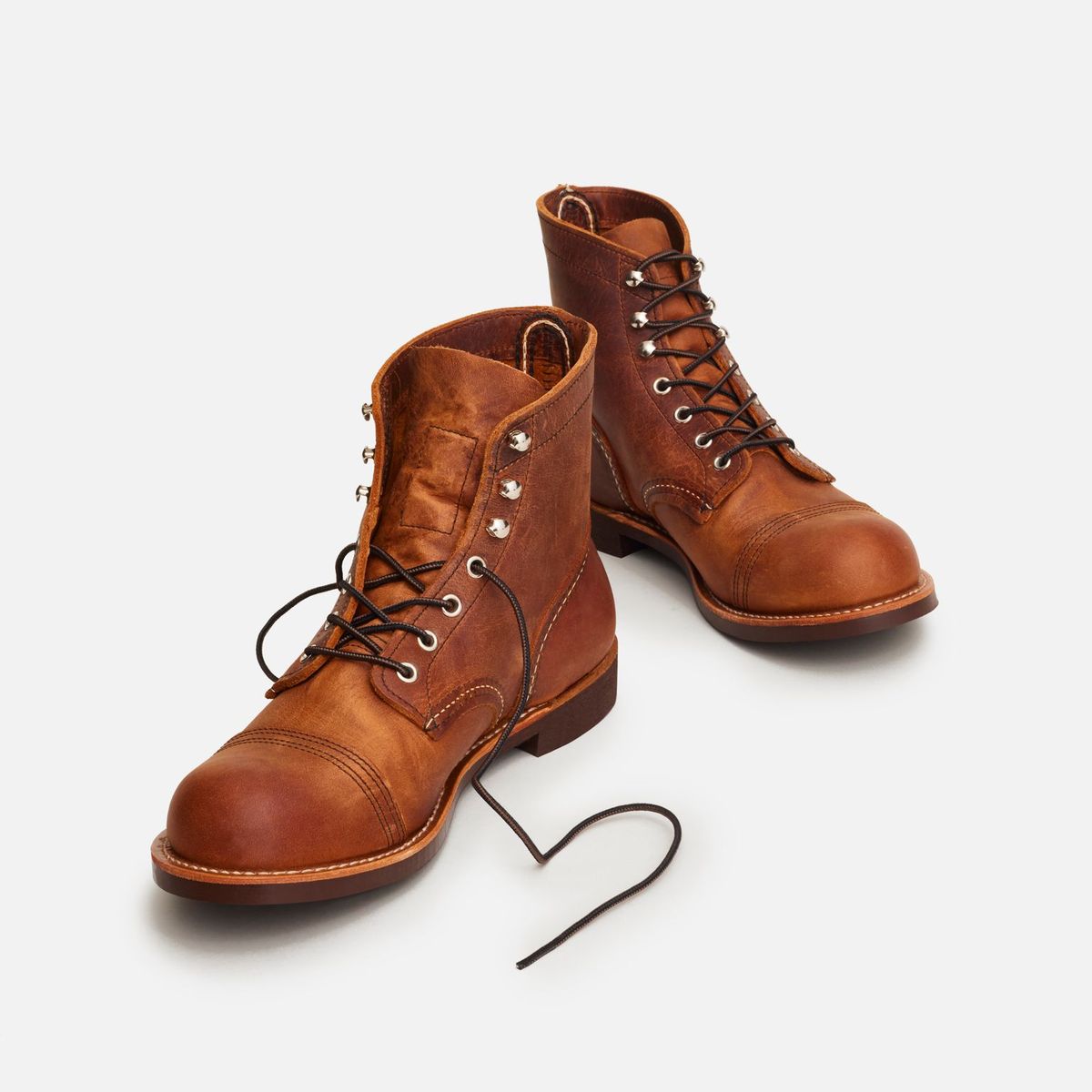 Red Wing 8085 Iron Ranger Copper Rough & Tough Leder Detail