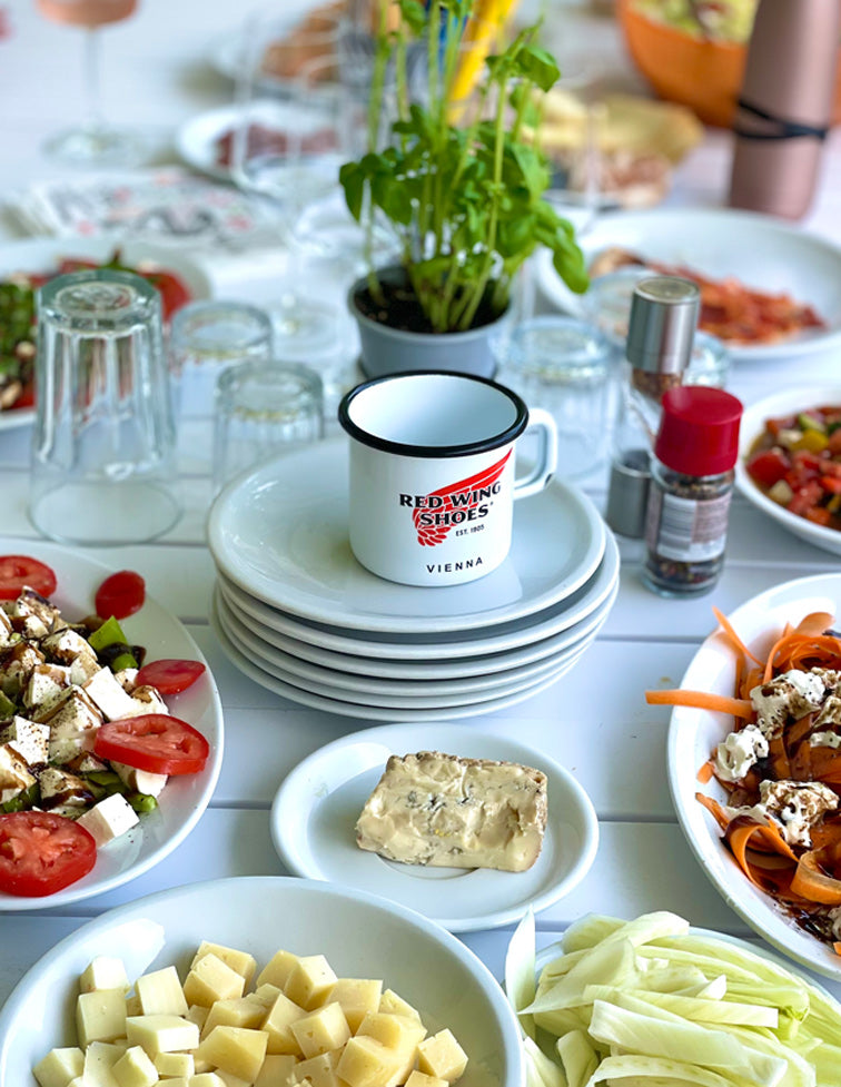 red-wing-vienna-enamel-cup-italy